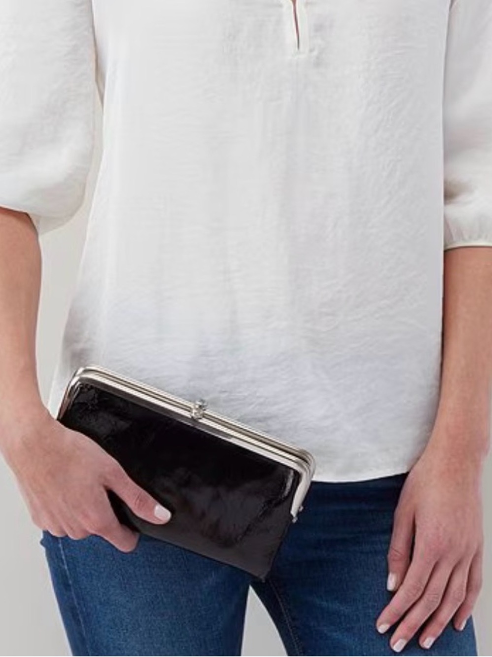 Hobo Lauren Wallet Clutch Black Patent Leather with Silver Hardware Mint Cond - Picture 2 of 9